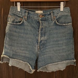 Doen Denim shorts size 27.